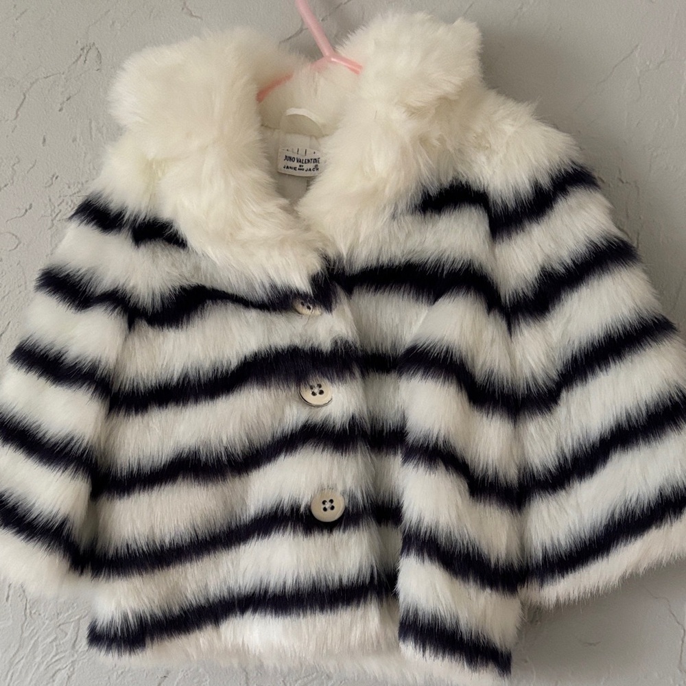 Janie and Jack Black and White Faux Fur Cape
